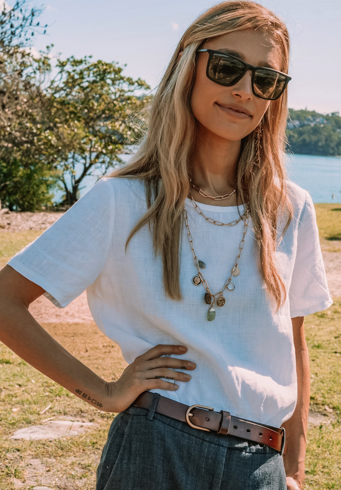 Linen tee deals